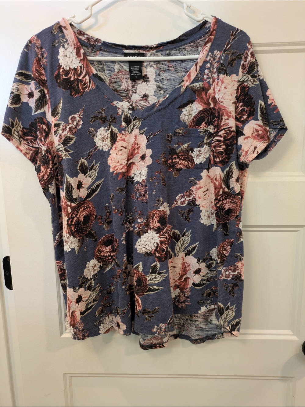 torrid Dusty Blue V-Neck Floral Tee with Pink and Cream Blooms